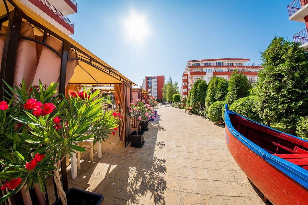 Апаратамент 1+1, Первая  линия моря, Комплекс Panorama Fort Beach, Святой Влас