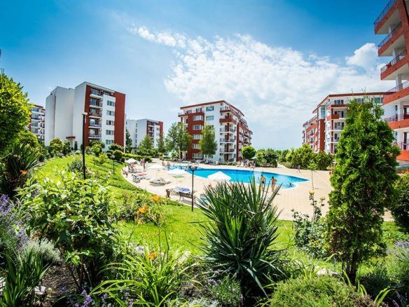 Апаратамент 1+1, Первая  линия моря, Комплекс Panorama Fort Beach, Святой Влас