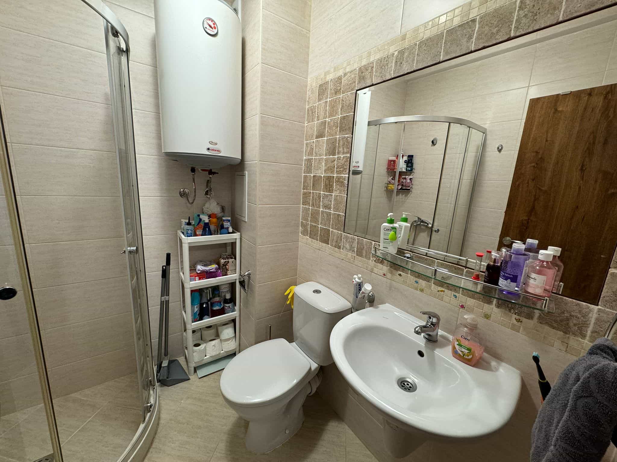 5eb75951-d5e2-421a-bc62-5832f6094489-min