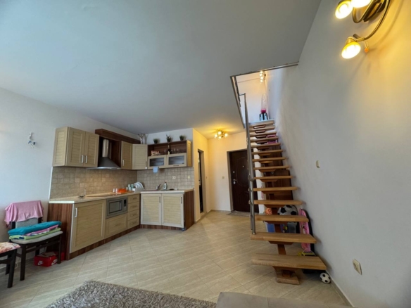 Мезонет 2 уровня, 1 спальня, двухкомнатная квартира в комплексе Amber Beach, Солнечный Берег