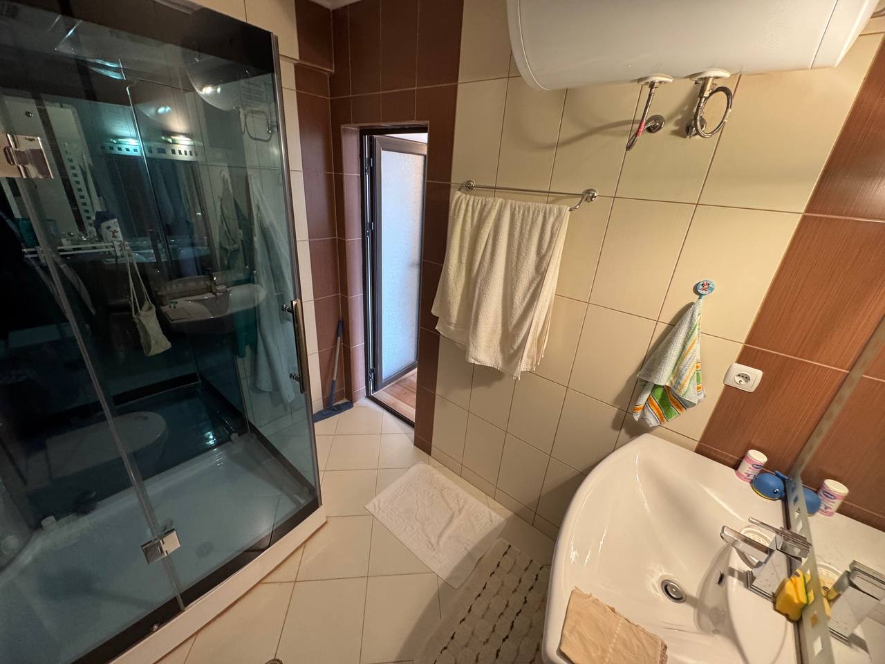 Мезонет 2 уровня, 1 спальня, двухкомнатная квартира в комплексе Amber Beach, Солнечный Берег