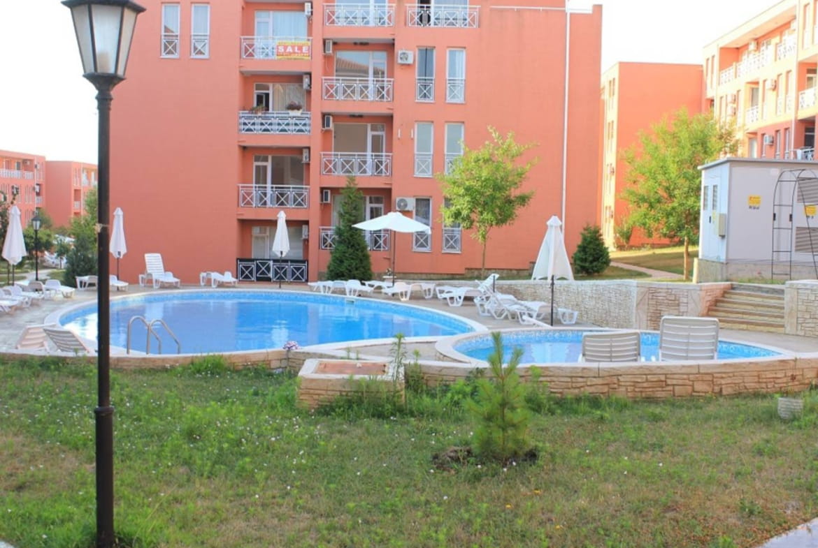 3-х комнатная квартира с 2-мя спальнями, 2+1. Солнечный Берег, комплекс Sunny Day 6