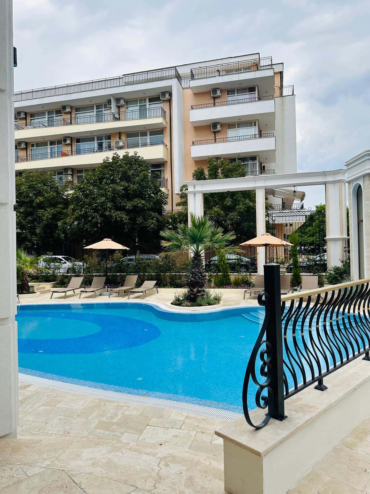 2-х комнатная квартира 1+1 в комплексе Lux класса – Harmony Suites 16 (Grand Resort ), Солнечный Берег