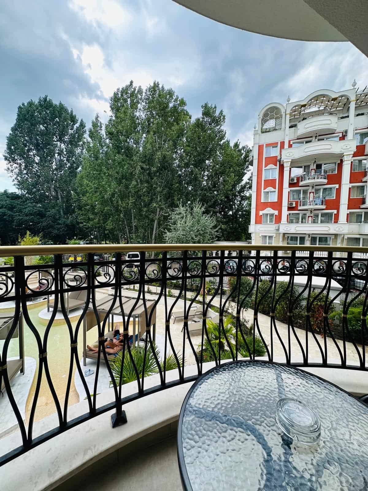 2-х комнатная квартира 1+1 в комплексе Lux класса – Harmony Suites 16 (Grand Resort ), Солнечный Берег