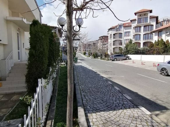 2-х комнатный апартамент в Святом Власе, Villa South комплекс с бассейном