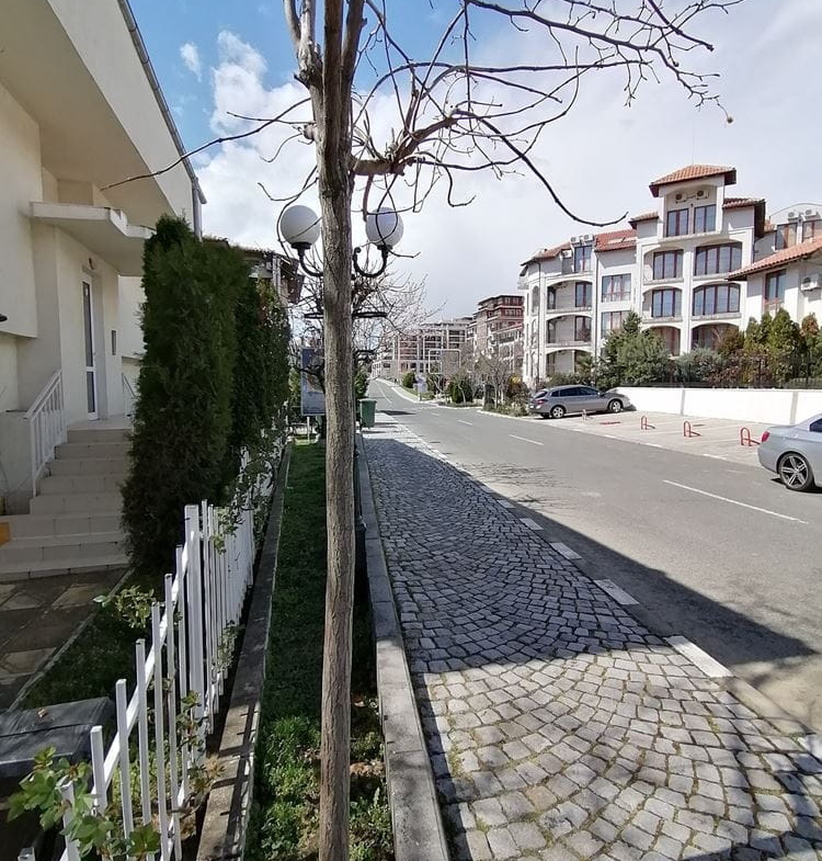 2-х комнатный апартамент в Святом Власе, Villa South комплекс с бассейном
