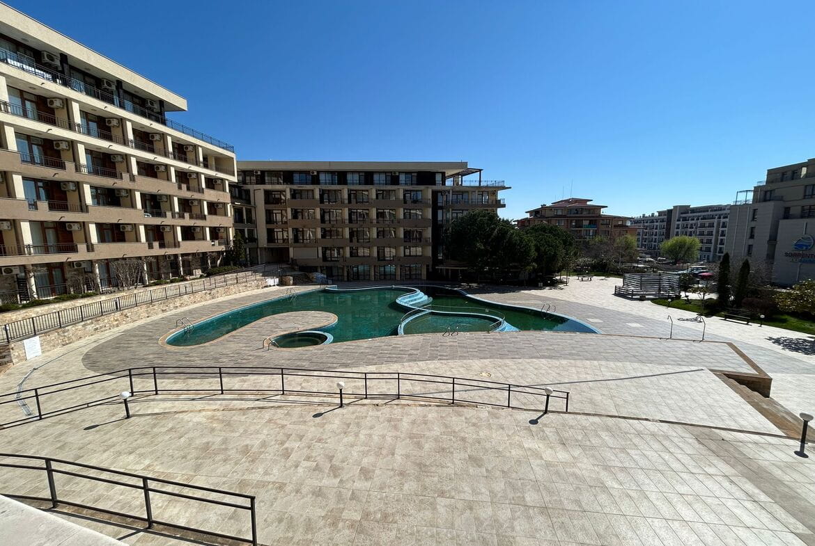 2-х комнатная квартира с 1-ой спальней, Комплекс с бассейном Luxor, Святой Влас