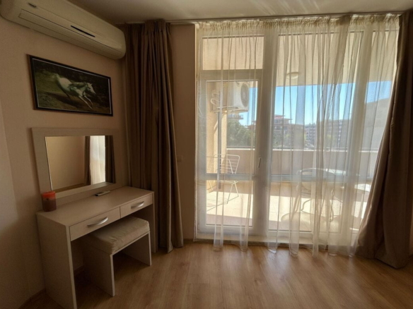 2-х комнатная квартира с 1-ой спальней, Комплекс с бассейном Luxor, Святой Влас