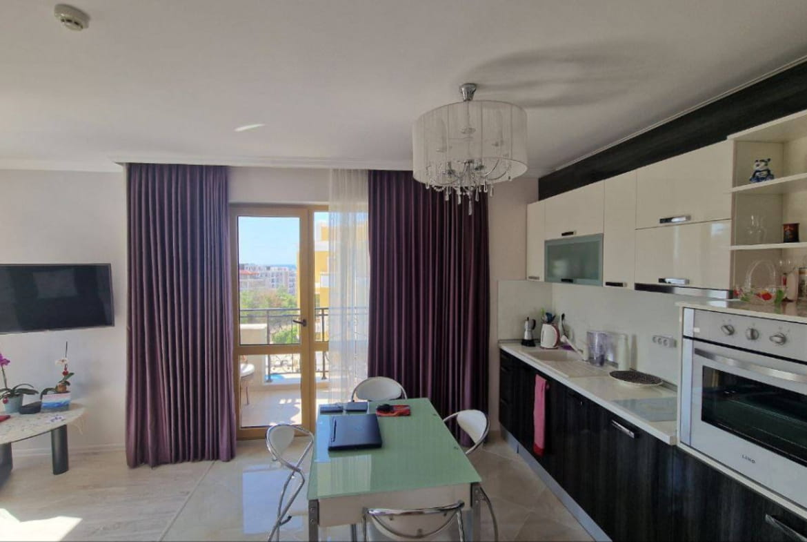 3-комнатный  апартамент в Святом Власе, СПА-комплекс Villa Florence
