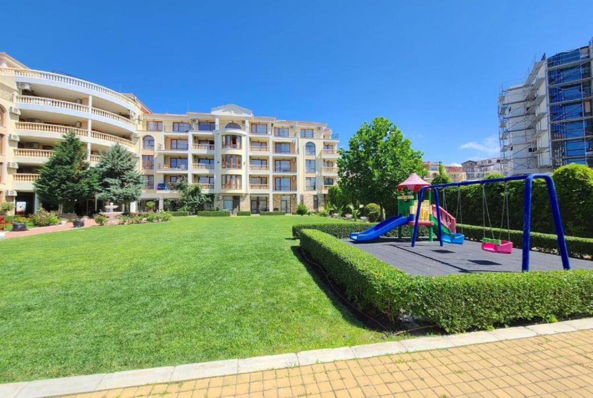 1+1, апартамент с 1-ой спальней,  комплекс Royal Bay 2 , Святой Влас