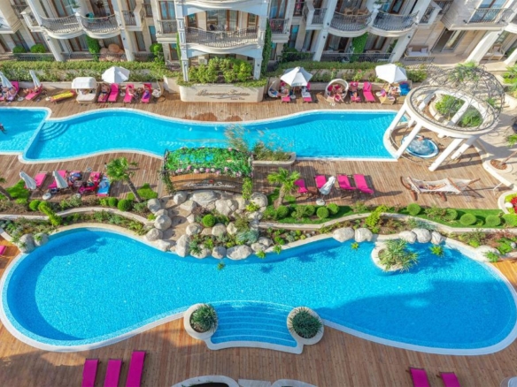 3-х комнатный апартамент -2 спальни, Святой Влас, Премиум Комплекс Harmony Suits 20
