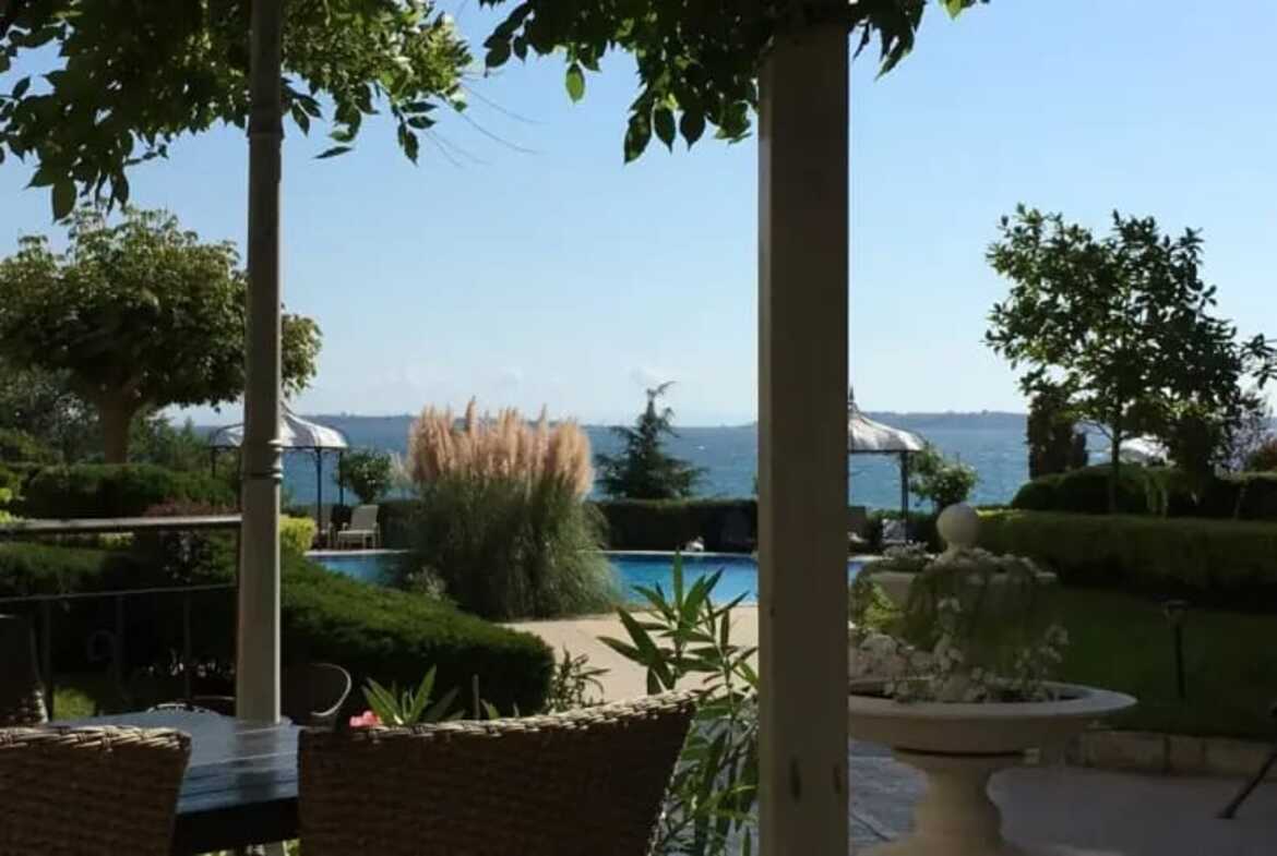 Апартамент 1+1, Первая линия моря, SPA комплекс Royal Bay 1,  Святой Влас