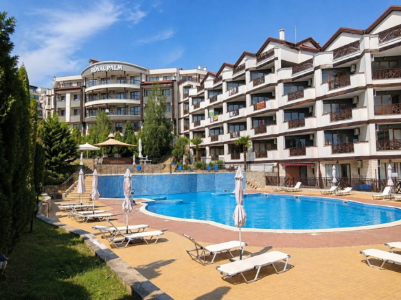 Квартира студия 1+0, Святой Влас. Закрытый комплекс Royal Palm.