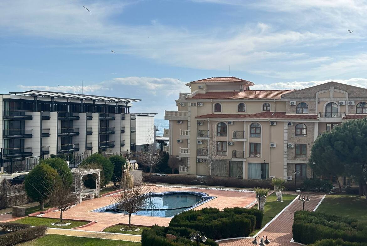 1+1, апартамент с 1-ой спальней,  комплекс Royal Bay 2 , Святой Влас