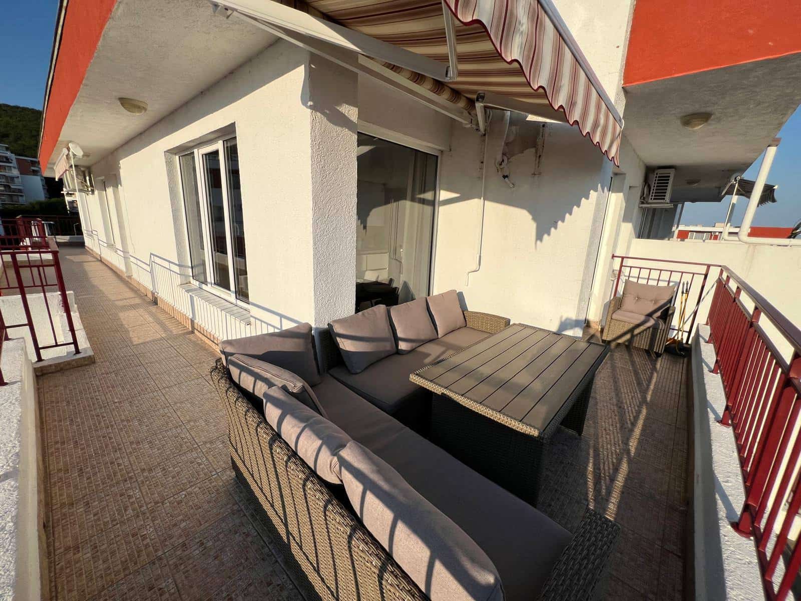Ultra Sea View апартамент 1+3, Первая линия моря, Fort Noks Marina, Святой Влас