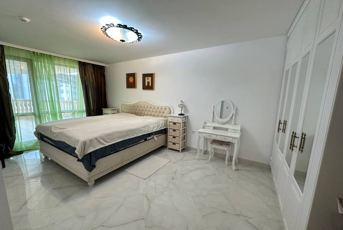 1+1, апартамент с 1-ой спальней,  комплекс Royal Bay 2 , Святой Влас