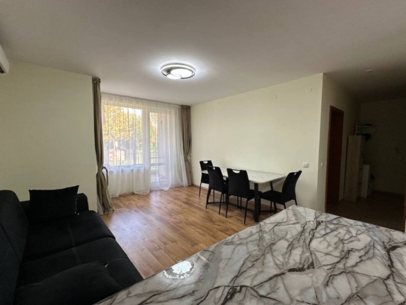 Двухкомнатная квартира 1+1, комплекс Nessebar Fort Club, Солнечный Берег