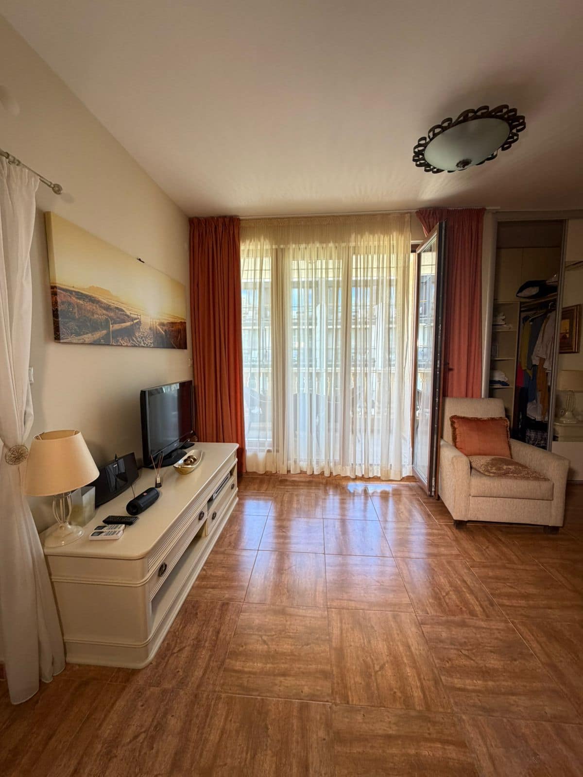 Апартамент 1+1, Первая линия моря, SPA комплекс Royal Bay 1,  Святой Влас