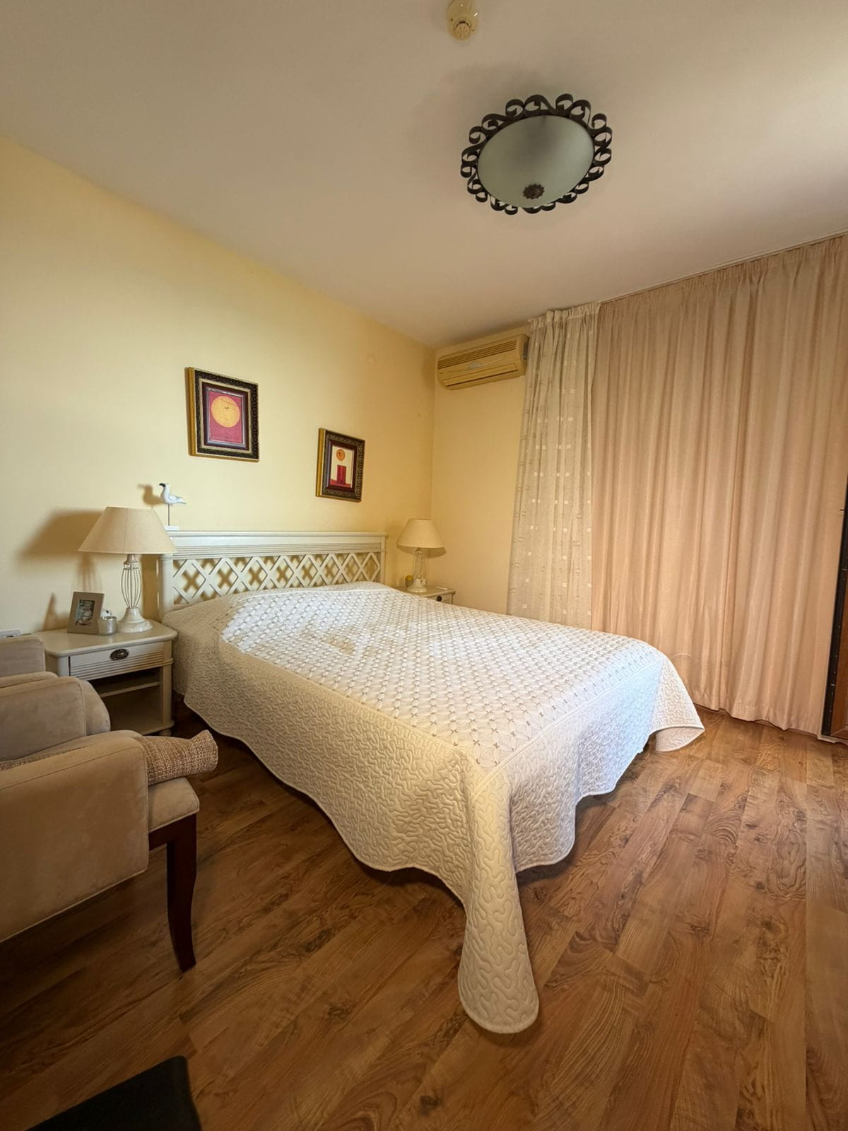 Апартамент 1+1, Первая линия моря, SPA комплекс Royal Bay 1,  Святой Влас