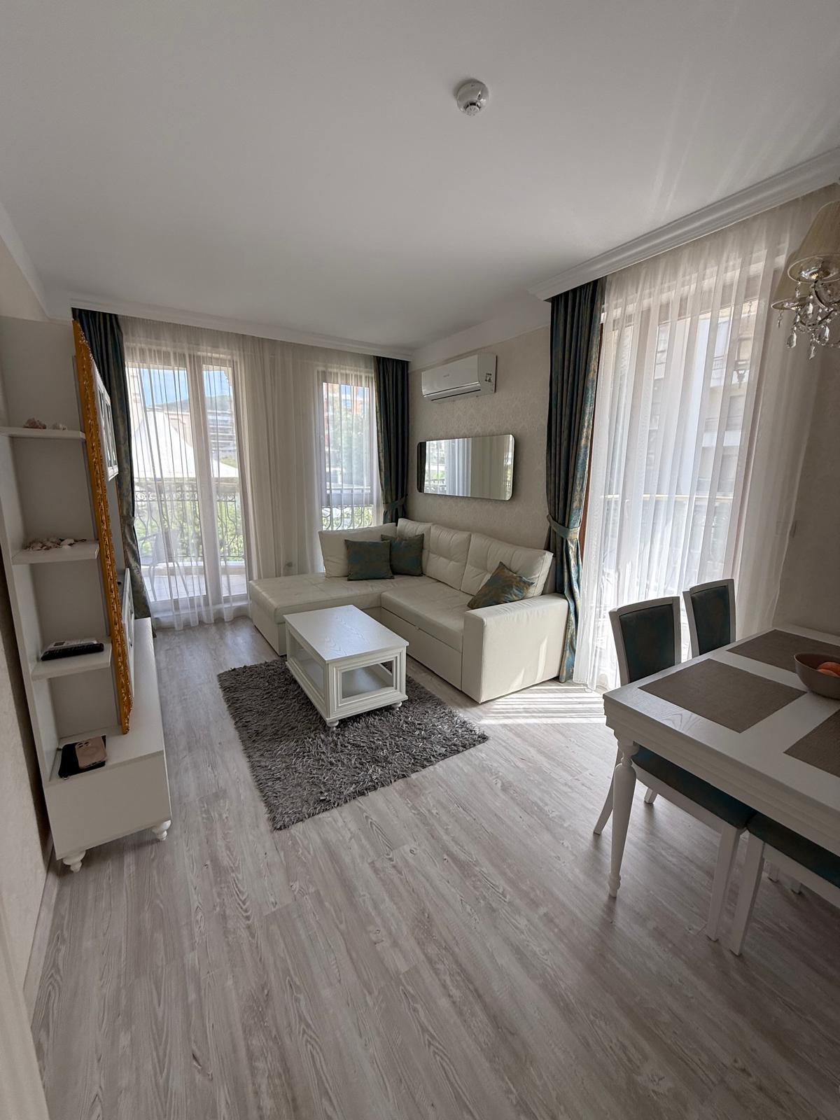 3-х комнатный апартамент -2 спальни, Святой Влас, Премиум Комплекс Harmony Suits 20