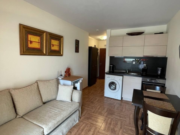 Апартамент студия, комплекс закрытого типа, Святой Влас, Royal Bay 2