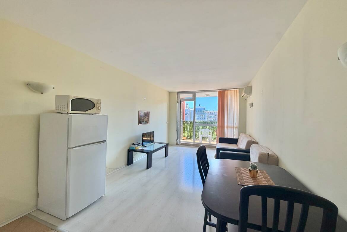 Квартира студия в комплексе с бассейном Sunset Beach 4, Солнечный Берег
