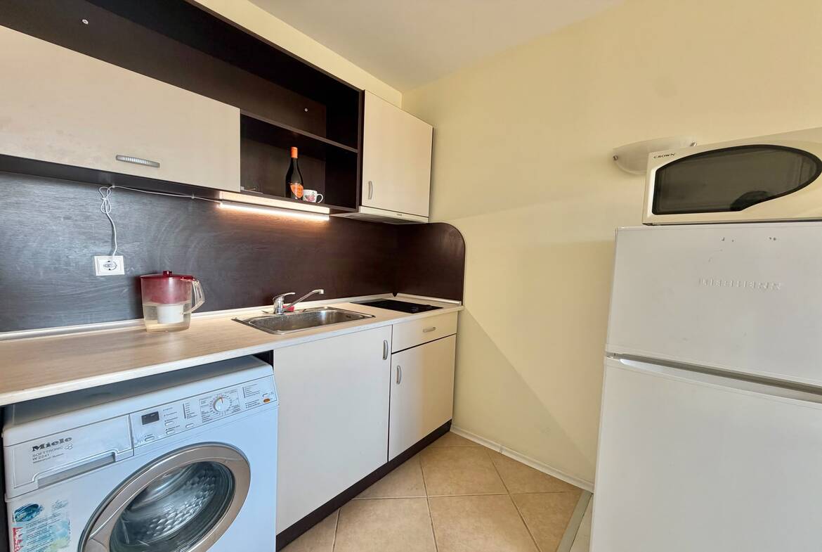 Квартира студия в комплексе с бассейном Sunset Beach 4, Солнечный Берег