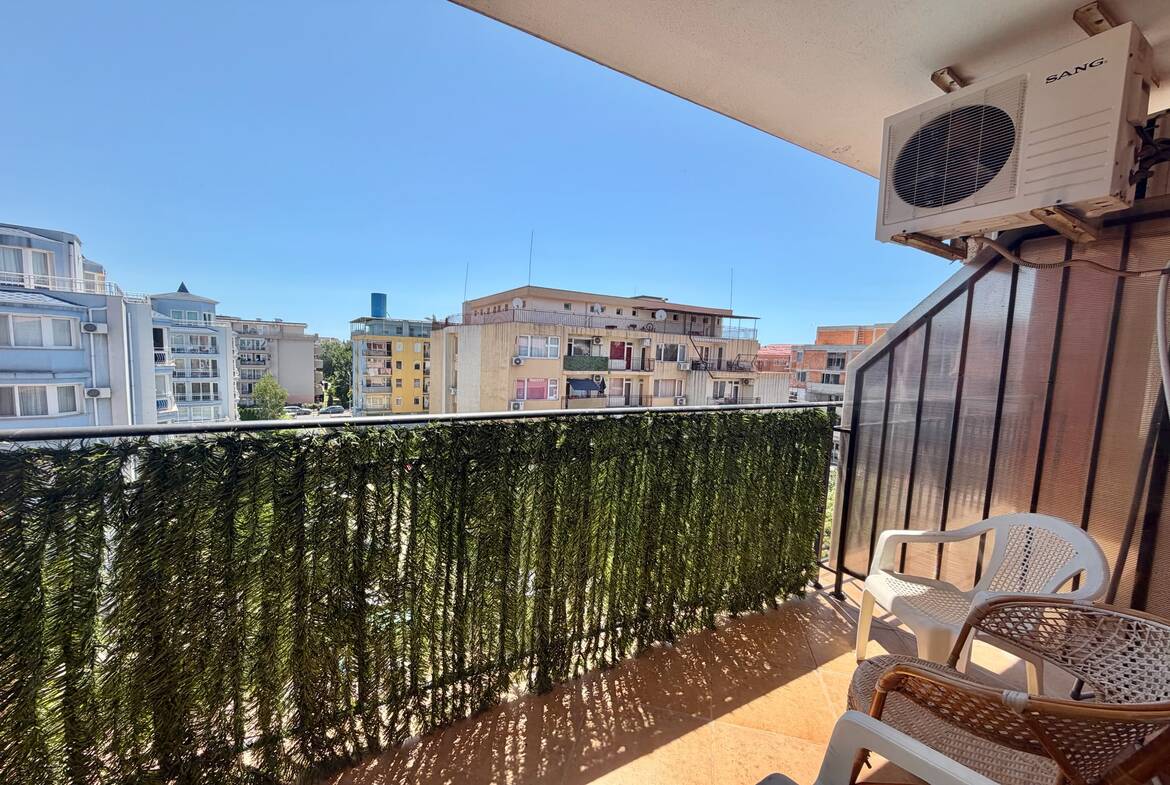 Квартира студия в комплексе с бассейном Sunset Beach 4, Солнечный Берег