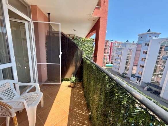 Квартира студия в комплексе с бассейном Sunset Beach 4, Солнечный Берег