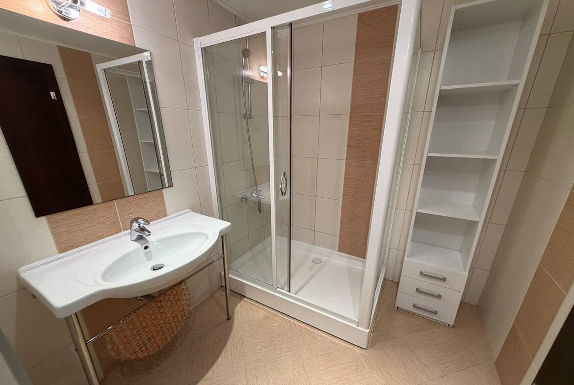 2-х комнатный апартамент 1+1, Крупный курортный комплекс Peter House, Солнечный Берег
