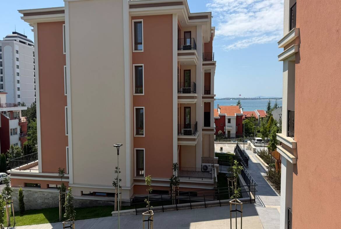 Новострой, апартамент 1+1, с 1-ой спальней, Green Fort Suites, Святой Влас