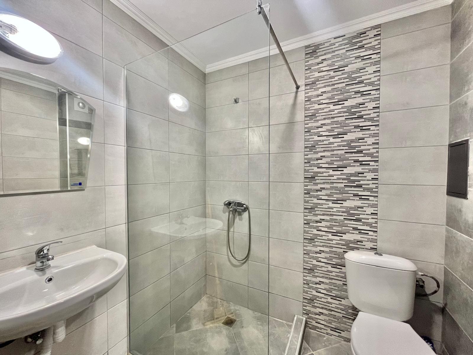 Изображение от WhatsApp на 2024-08-21 в 17.17.25_78e22063