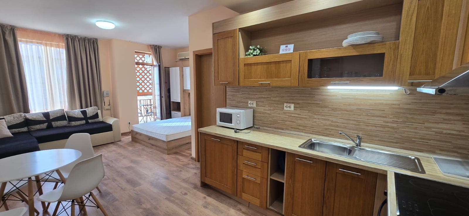 WhatsApp Image 2025-01-31 at 17.54.55_c9919878 – Copy