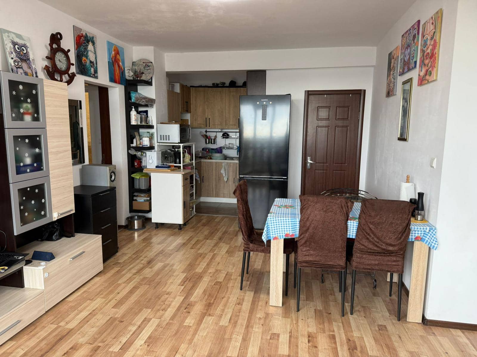 4a0171f5-d70d-4f92-93b7-2158972631b8-min