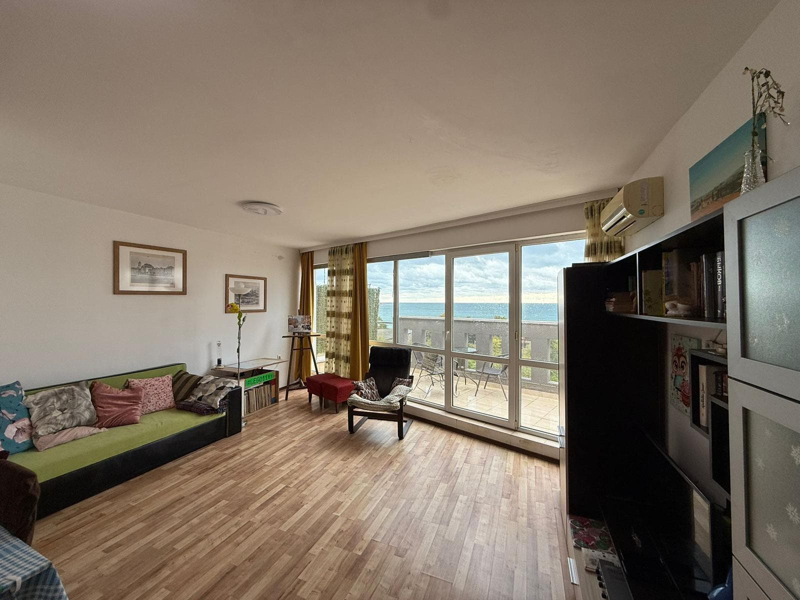 e57535c3-2ed6-4395-bcf5-7309f050be5b-min