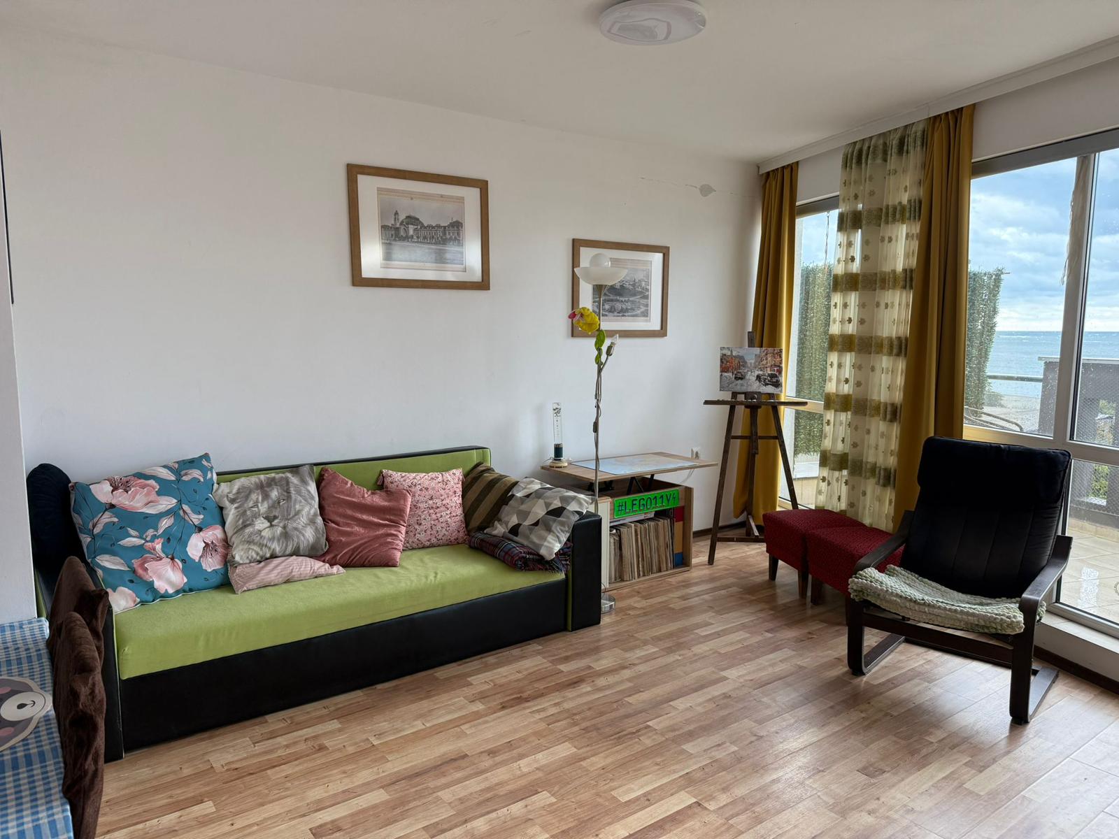 f997823c-b34c-4956-9976-f8e70f4a0f9c-min