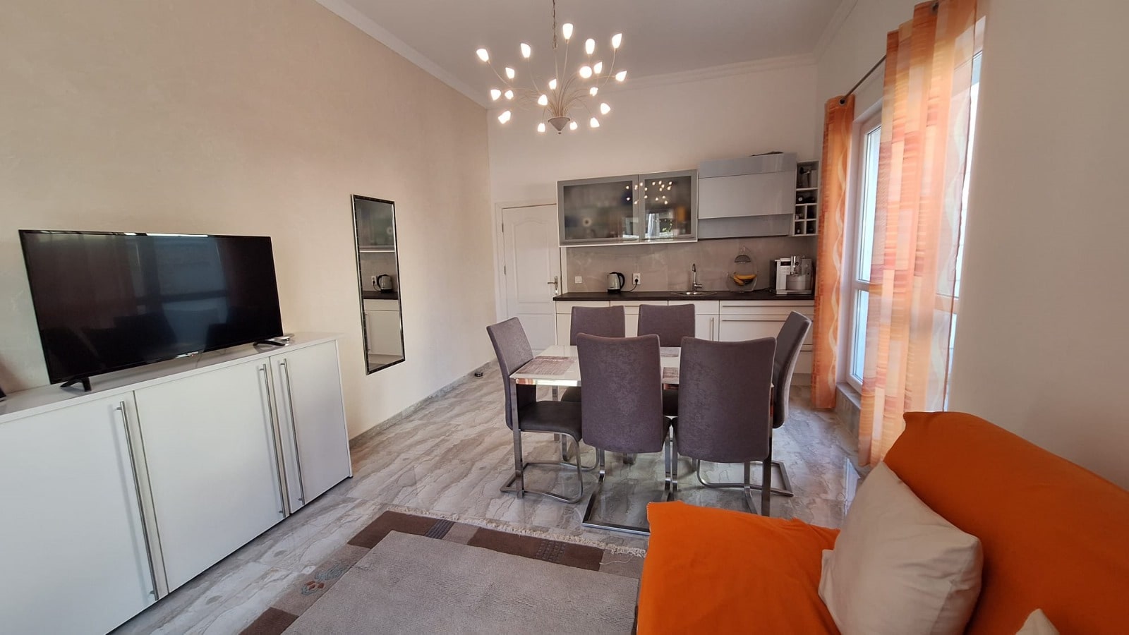 ff9a64d6-8dfa-4c8e-8367-7e97becc1c34-min