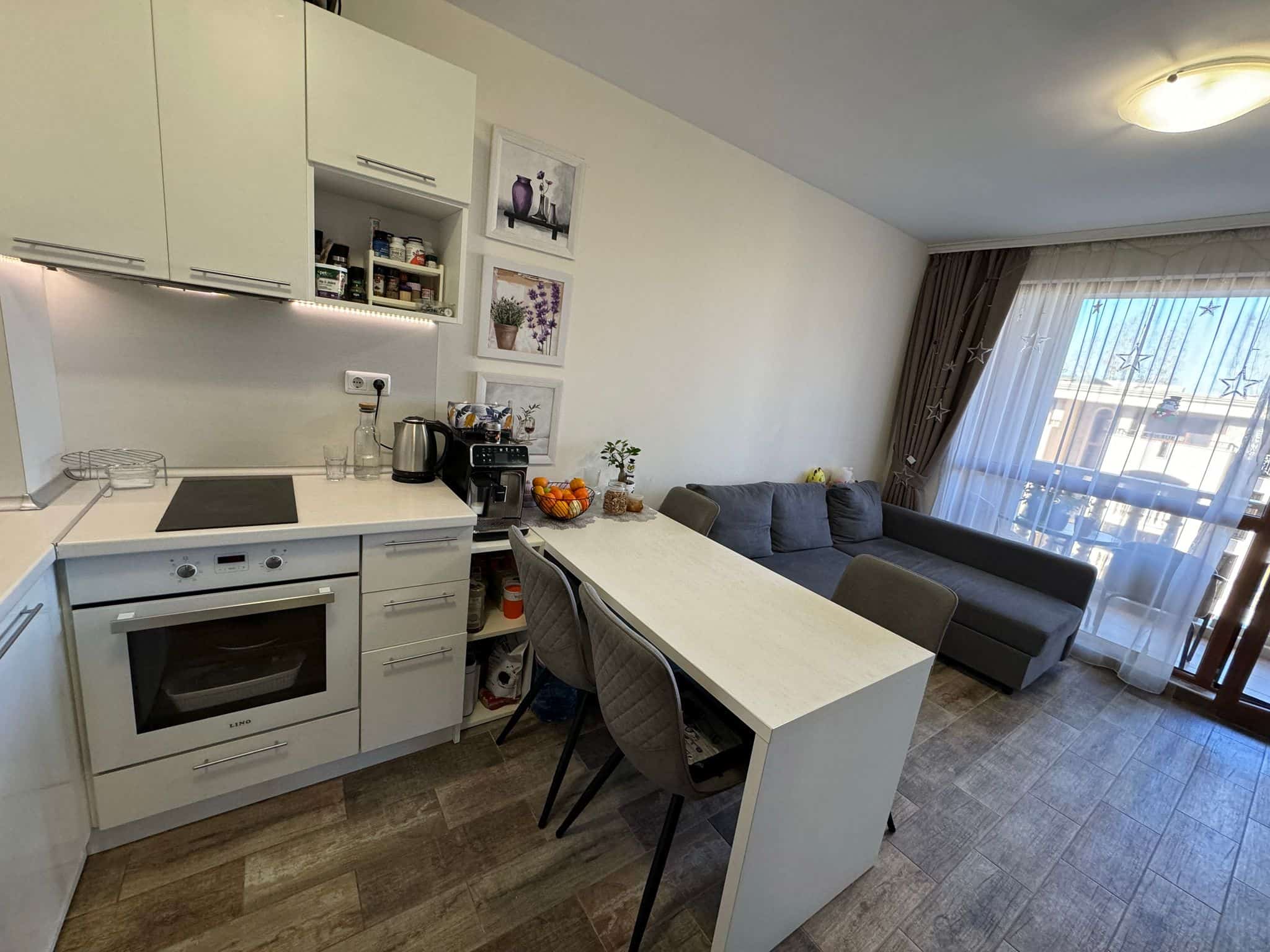 126c1d33-f7cb-4fc2-9e03-a02b7ba292a0(1)-min